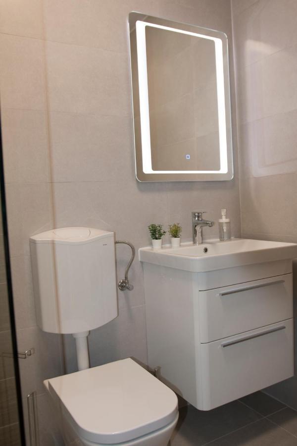 Memories Apartment Mostar Bagian luar foto