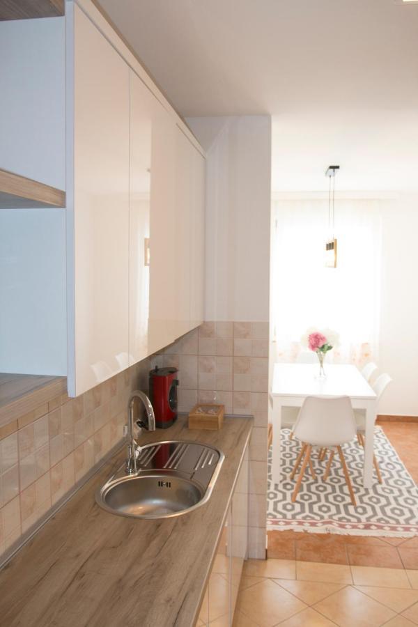 Memories Apartment Mostar Bagian luar foto
