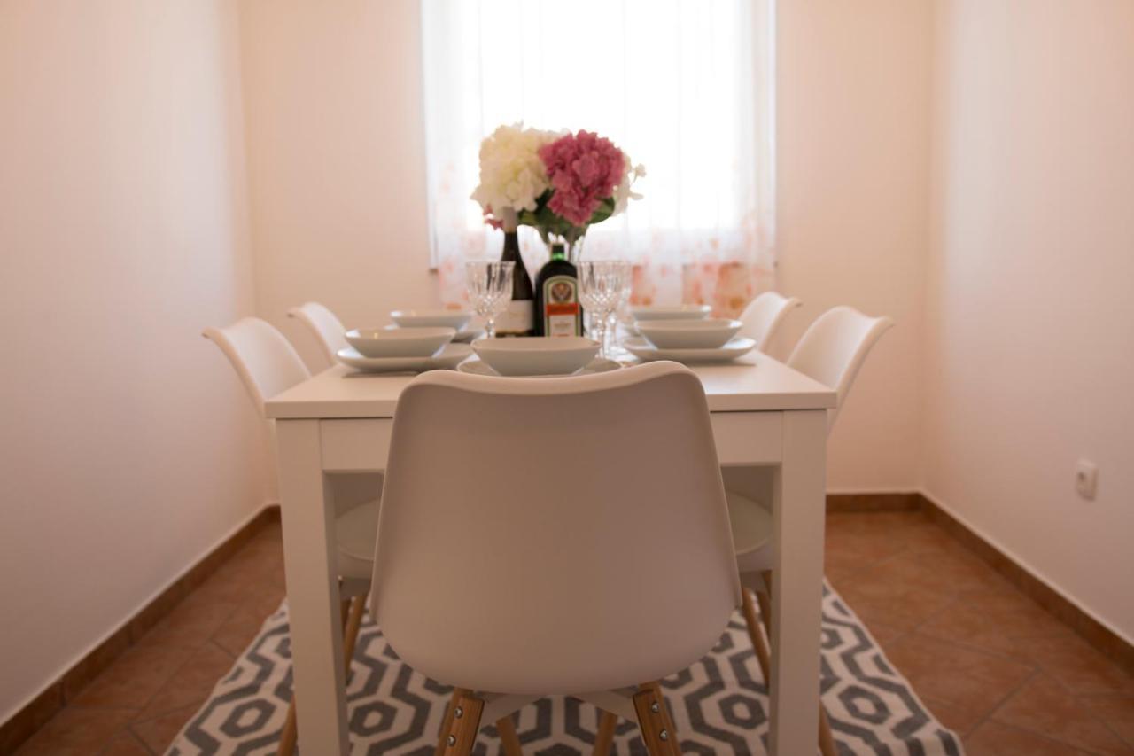 Memories Apartment Mostar Bagian luar foto