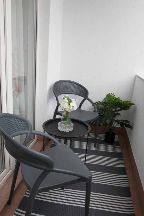 Memories Apartment Mostar Bagian luar foto