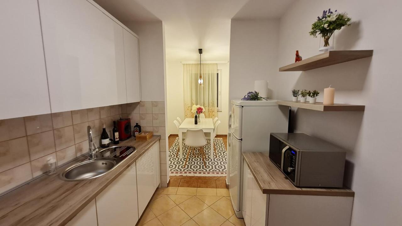 Memories Apartment Mostar Bagian luar foto