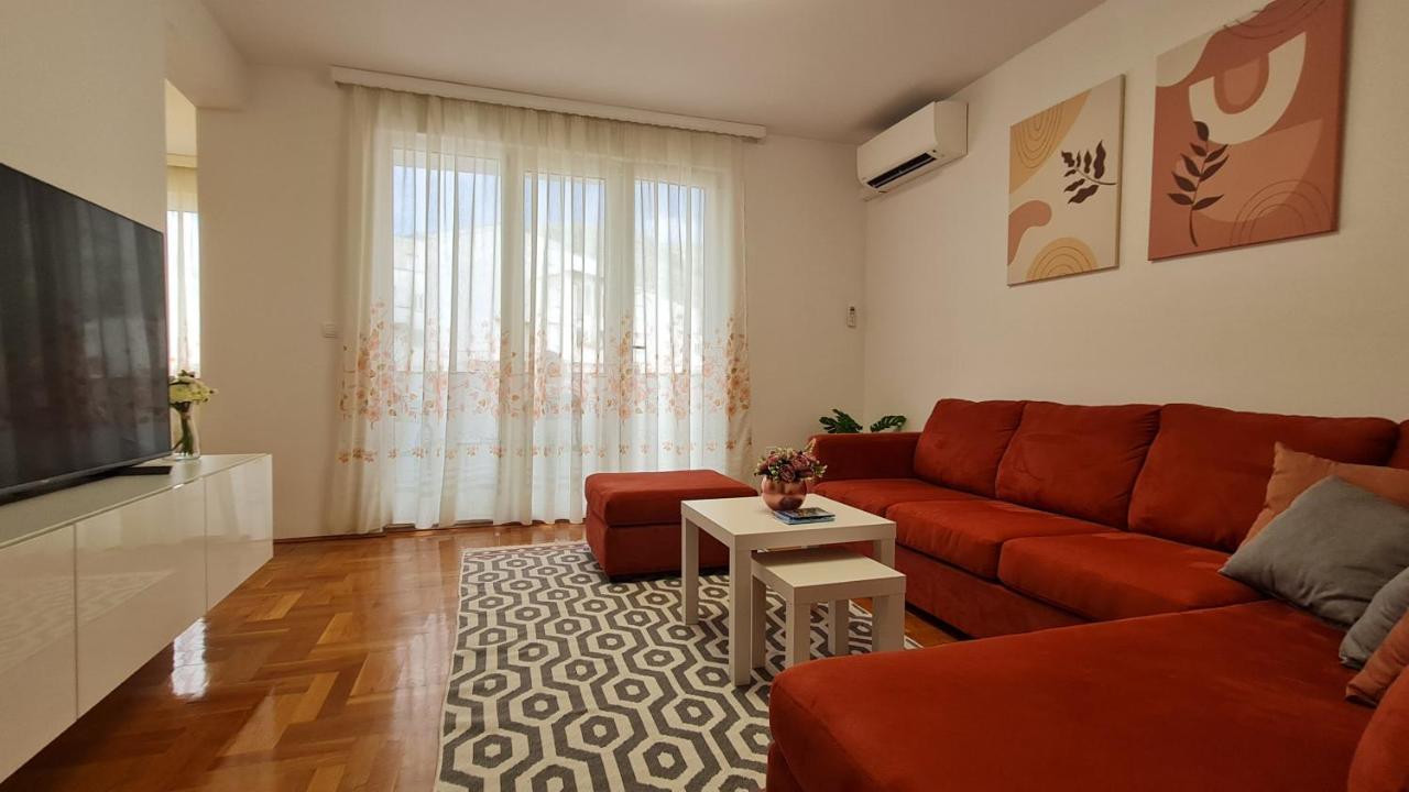 Memories Apartment Mostar Bagian luar foto